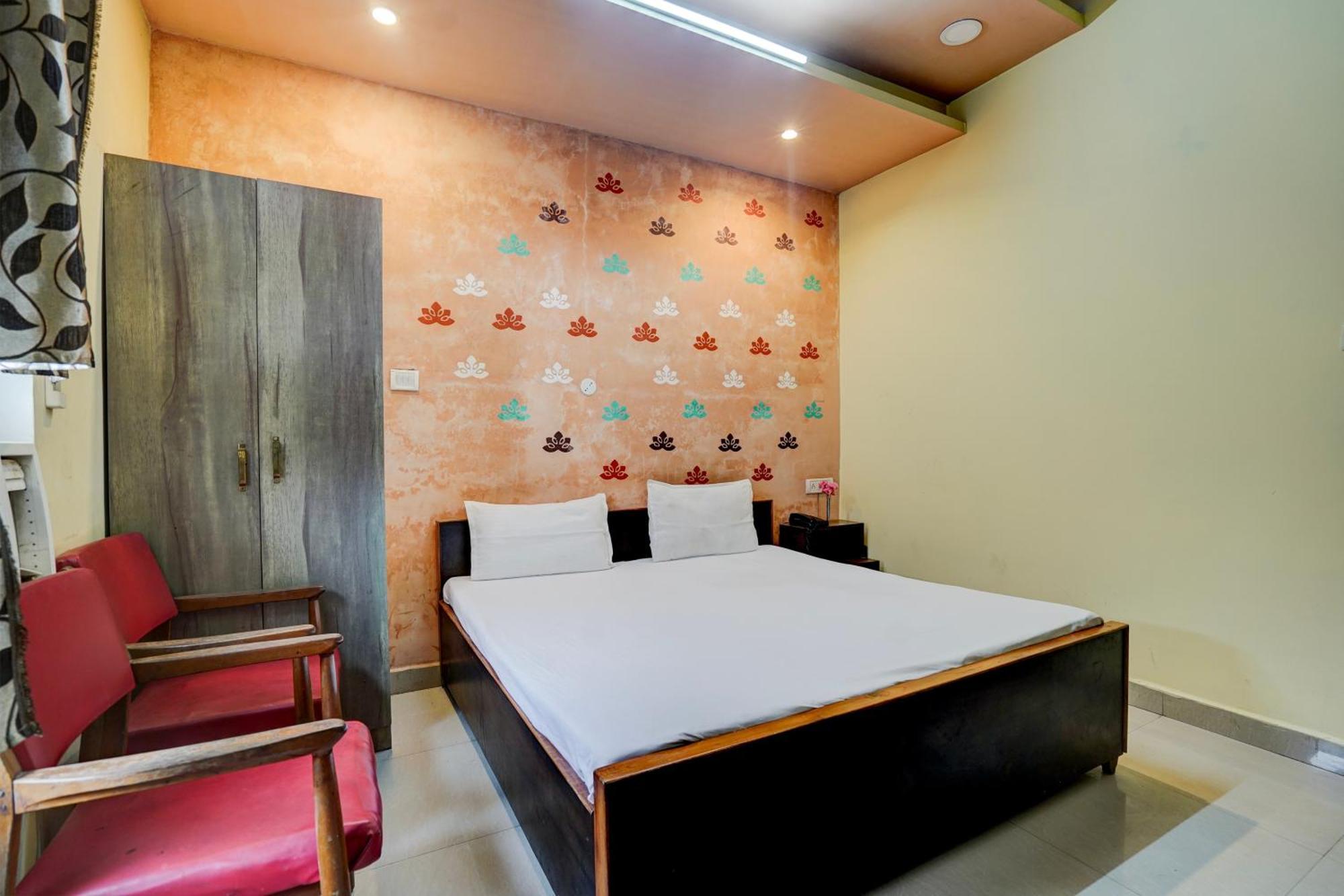 Hotel O Shyam Utsav Mirzāpur エクステリア 写真