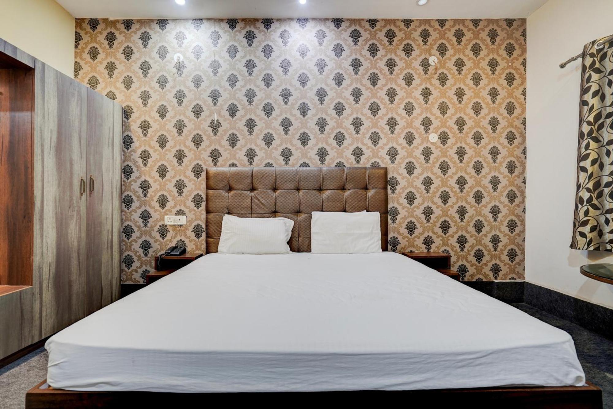 Hotel O Shyam Utsav Mirzāpur エクステリア 写真
